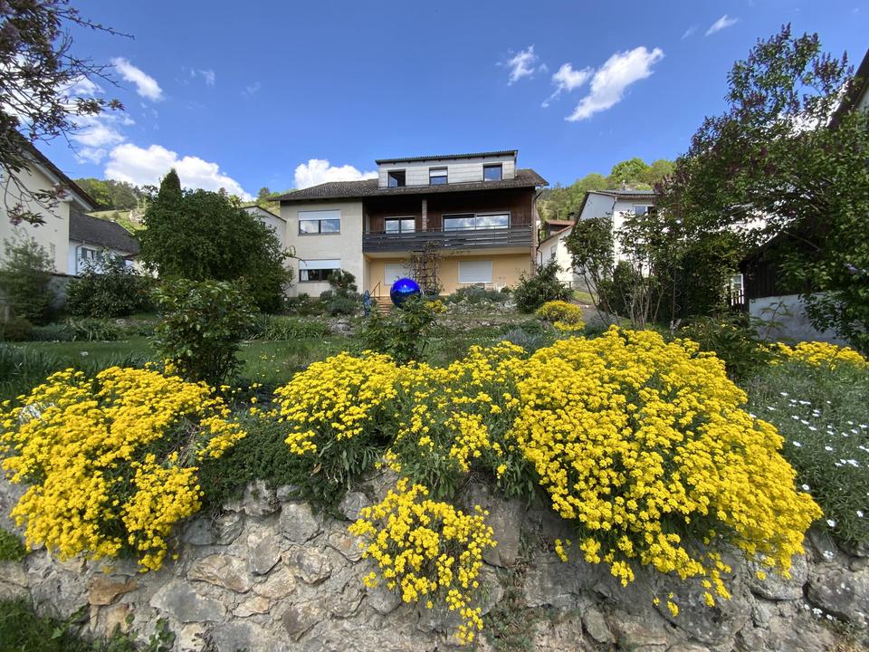 Haus mit Traumgarten am Ufer der Altmühl