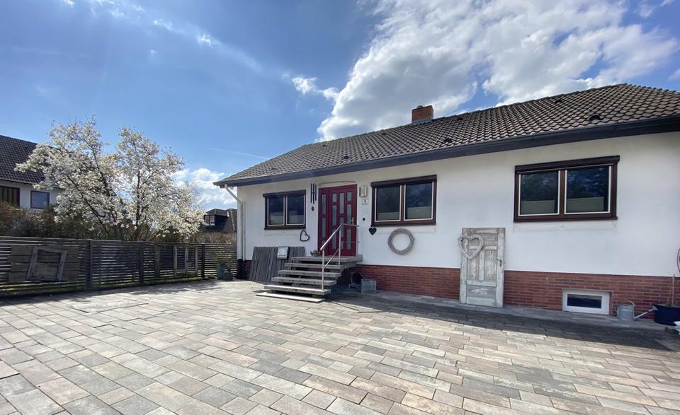 Wohntraum für Familien: Gepflegter Bungalow mit schönem Grundstück in ruhiger Lage Untersiemau-Meschenbach