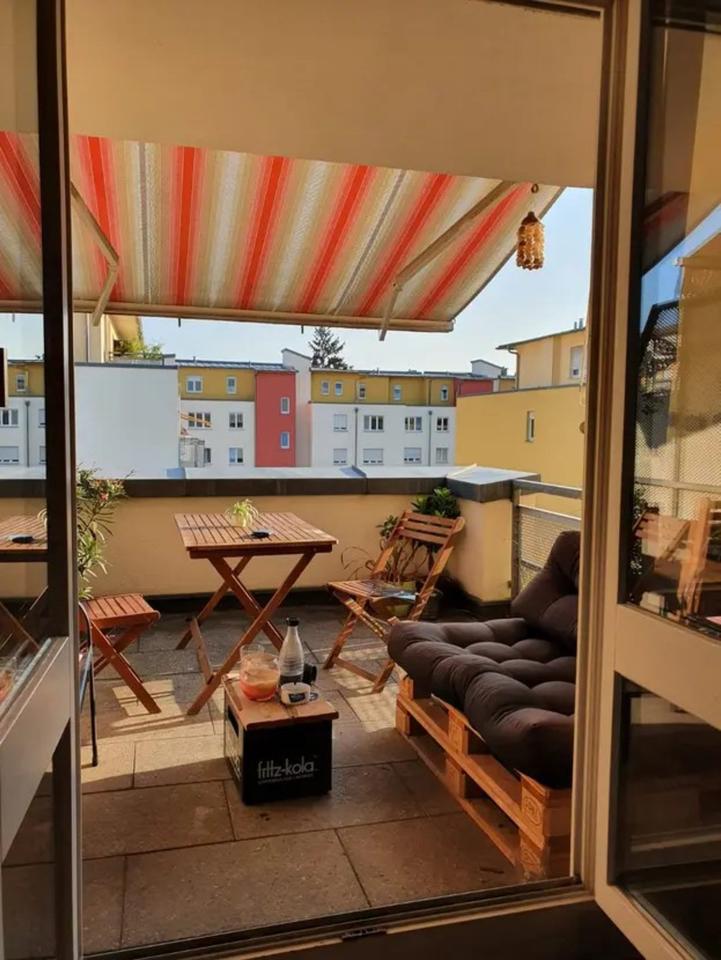 Penthouse mit Südterrasse, 2.5 Zimmer, Burgnähe, sehr ruhig