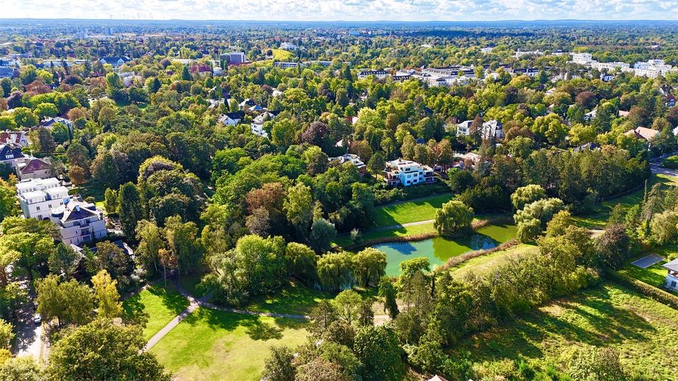 EXKLUSIVE GRÜNDERZEITVILLA-- für 1 bis 3 Parteien- am Park- mit traumhaftem Parkblick