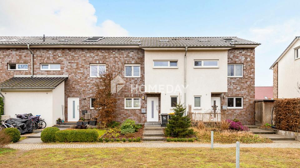 Familienfreundliches Reihenhaus mit 5 Zimmern, Garten und Stellplatz in bester Lage Im Carlsgarten