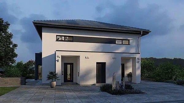 Haus mit 8 Zimmern auf 2 Haushälften ! Haushälfte mit halben Grundstück nur 445.000,-EUR !