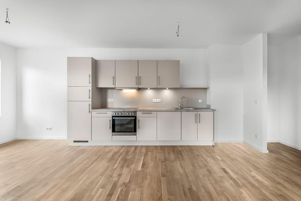 549267 - 2-room spacious apartment with loggia, incl. underground parking space