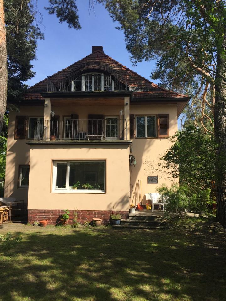 Teilmöblierte 3Zi-Dachwohnung 60qm in Berlin Westend ab 1.6.