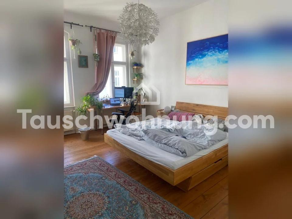 [TAUSCHWOHNUNG] Geräumiger 2-Zimmer-Altbau in Ost-Moabit sucht 3 Zimmer