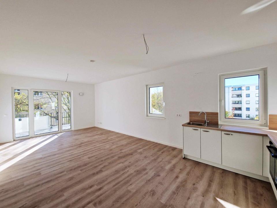 Moderne 2 Zimmer-Wohnung mit Balkon in Berlin Mariendorf