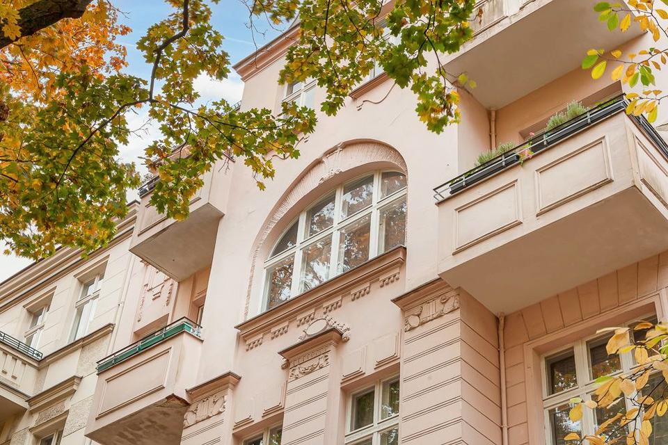 Exklusives Investment – Charmanter Altbau mit Ausbaupotenzial