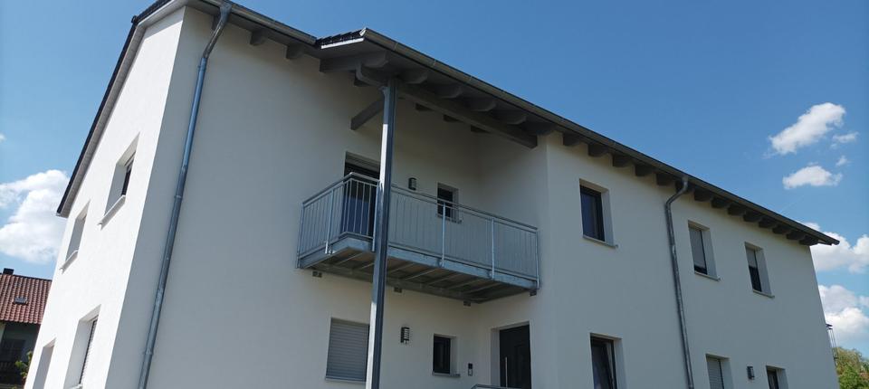2-Zimmer Wohnung mit Balkon 1.OG