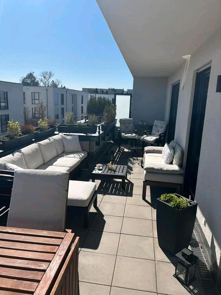 LuxusMoebilierte Wohnung in M-West, Dachterrasse, Nahe S-bahn