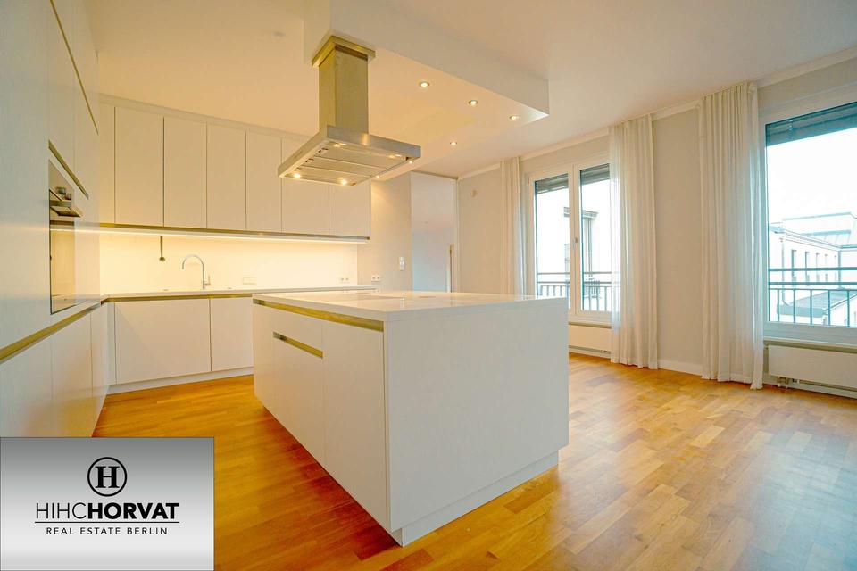 TOP PENTHOUSE DER SUPERLATIVE IN TOPLAGE AM GENDARMENMARKT IM GENDARMENPALAIS! PANORAMA-TERRASSE!