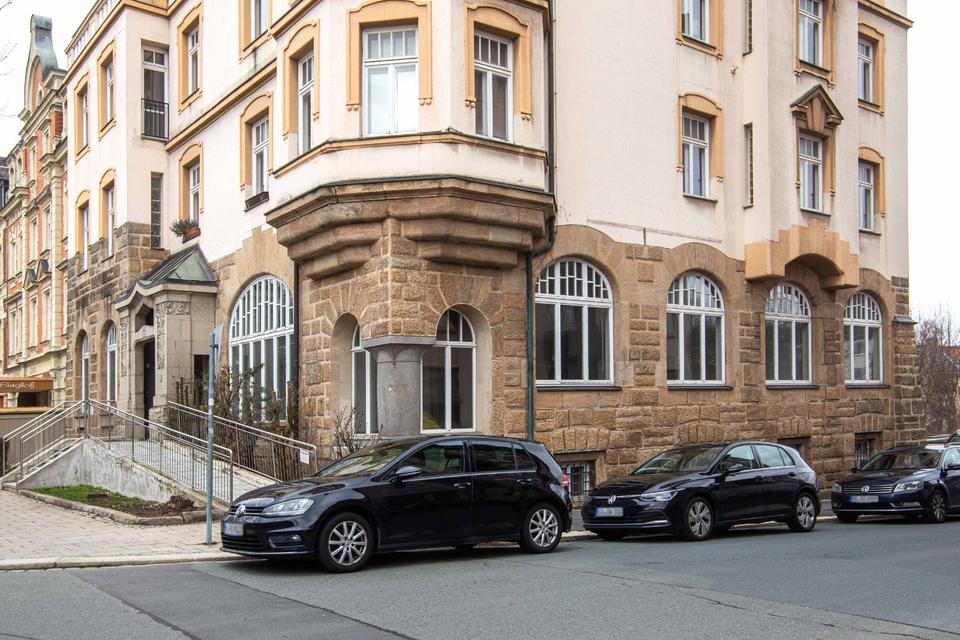 Traumwohnung über den Dächern von Hof - 8 Zimmer
